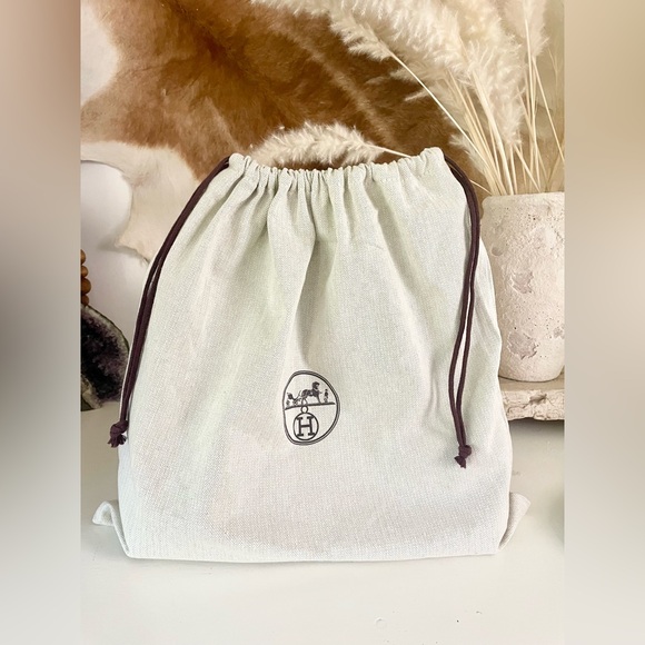 HERMES | Vintage 1966 Bonwit Teller Kelly 32 Black Box Calf Leather Bag - Picture 16 of 16